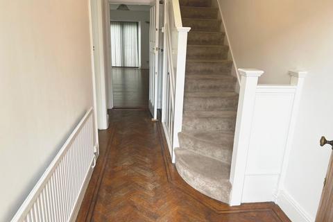 4 bedroom end of terrace house to rent, Stanhope Avenue, Finchley Central, N3