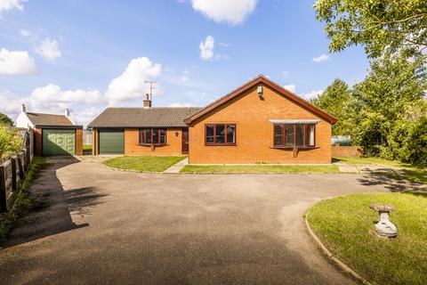 4 bedroom bungalow for sale, Little Common Lane Holbeach Clough, Holbeach, Spalding, Lincolnshire, PE12