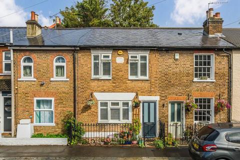 Tolson Road, Old Isleworth TW7