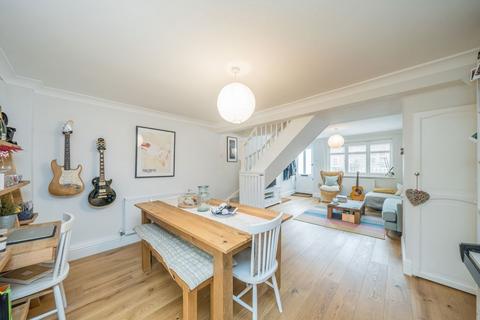 undefined, Tolson Road, Old Isleworth TW7