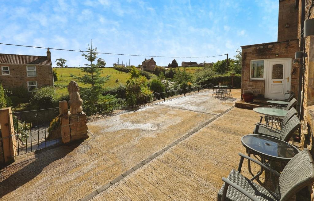 8155ced1-PK7 A7062.JPG