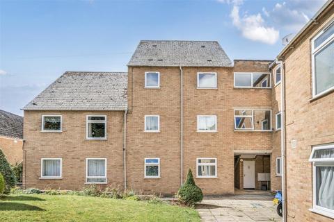 undefined, Finsbury Place, Chipping Norton