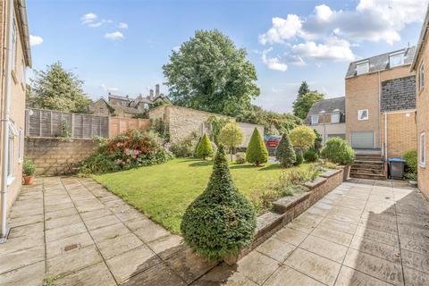 undefined, Finsbury Place, Chipping Norton
