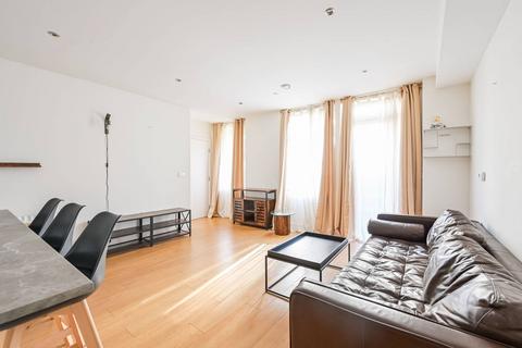 3 bedroom flat for sale, Cavendish Square, Docklands, London, E16