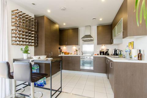 2 bedroom flat for sale, Christian Street, Aldgate, London, E1