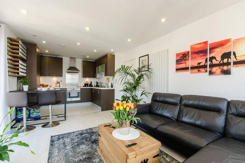 Christian Street, Aldgate, London, E1