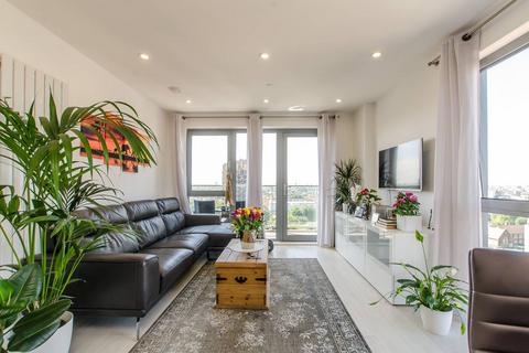 2 bedroom flat for sale, Christian Street, Aldgate, London, E1