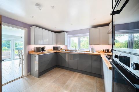 3 bedroom detached house for sale, Brick Lane, Bransgore, Christchurch, BH23