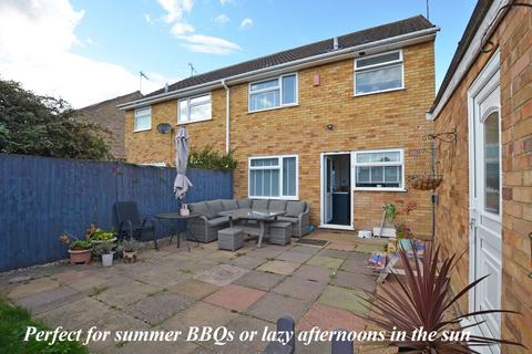 3 bedroom semi-detached house for sale, Beaumont Way, Kings Lynn PE30