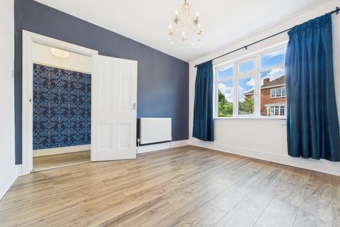 2 bedroom end of terrace house for sale, Chapel Street, North Lincolnshire DN19
