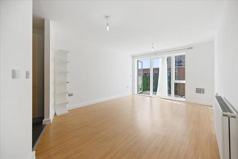 2 bedroom apartment for sale, Luma Apartments, Central Way, London, NW10