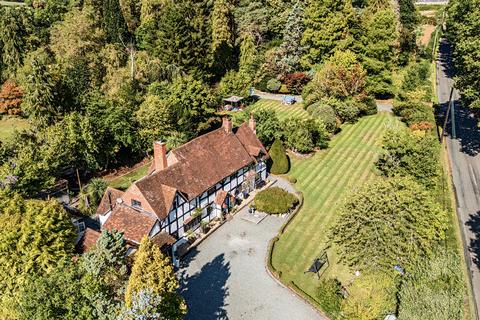 4 bedroom detached house for sale, Fen End Road, Kenilworth, West Midlands, CV8