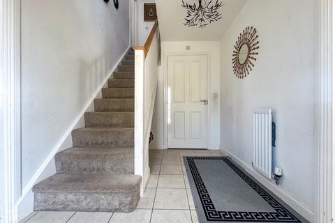 1 Pear Tree Leaze, Patchway, Bristol, BS34 5SZ