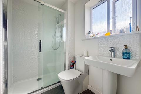 1 Pear Tree Leaze, Patchway, Bristol, BS34 5SZ