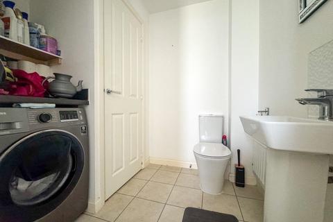 1 Pear Tree Leaze, Patchway, Bristol, BS34 5SZ