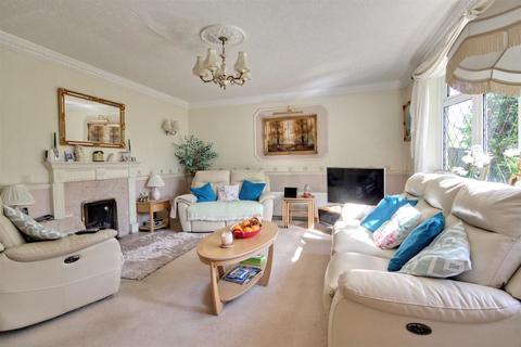 2 bedroom semi-detached bungalow for sale, Riplingham Road, Skidby