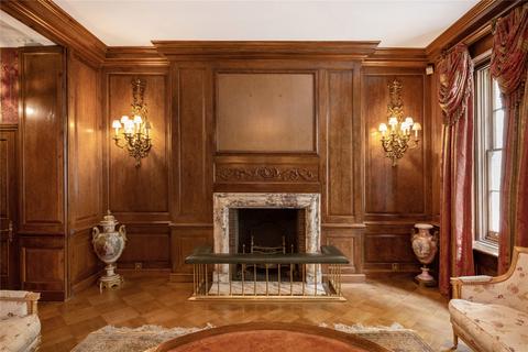 7 bedroom terraced house to rent, Upper Grosvenor Street, Mayfair, W1K