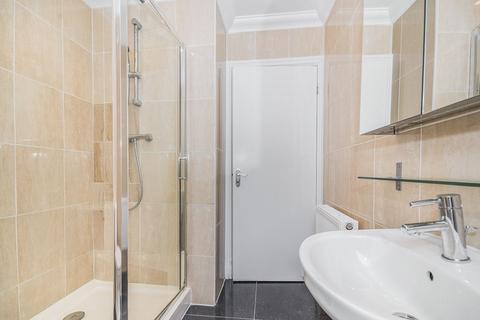 1 bedroom flat to rent, Rickman Hill, Surrey CR5