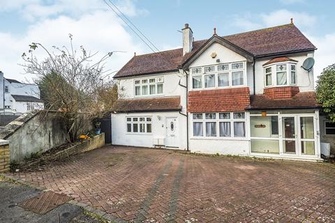 1 bedroom flat to rent, Rickman Hill, Surrey CR5