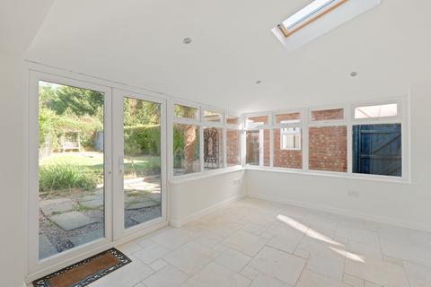 13 Grange Road, Lower Broadheath, Worcester, WR2 6QP