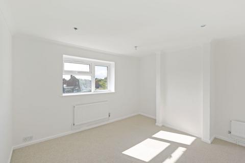 13 Grange Road, Lower Broadheath, Worcester, WR2 6QP