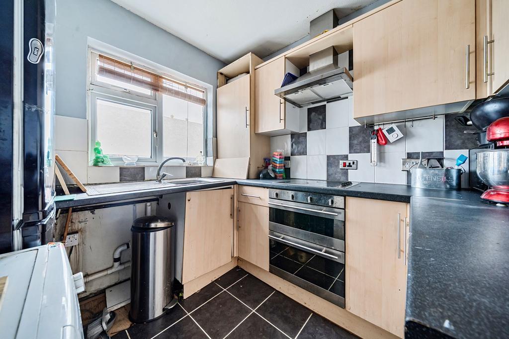 Kitchen (1)