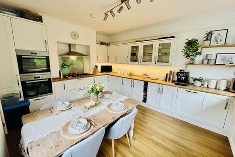 4 bedroom detached bungalow for sale, Pendarves Road, Camborne, TR14