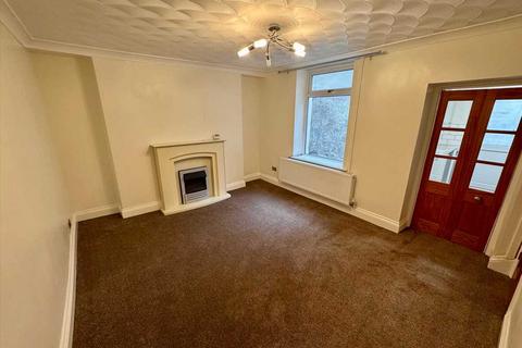 undefined, Pentre CF41