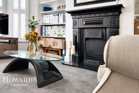 London Road South, Lowestoft