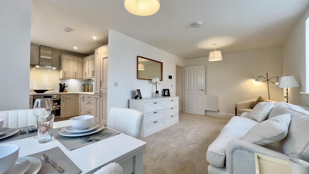 Spacious Lounge