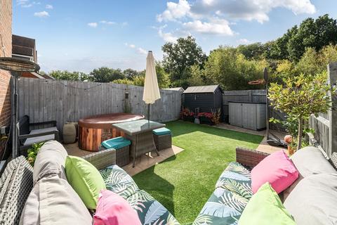 undefined, Bowling Lane, Billingshurst, RH14