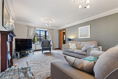 5 bedroom detached house for sale, Ganton Way, Fixby, Huddersfield