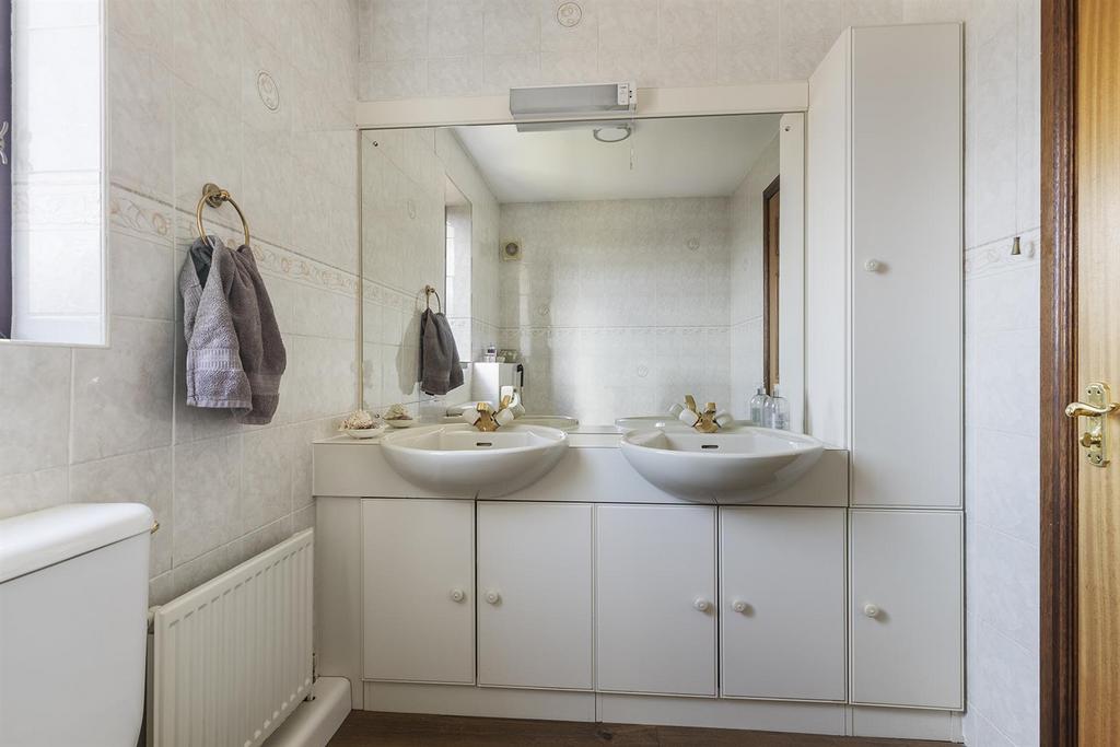 29 Ganton Way, Fixby 32 297.png