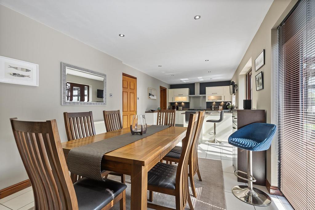 29 Ganton Way, Fixby 10 297.png