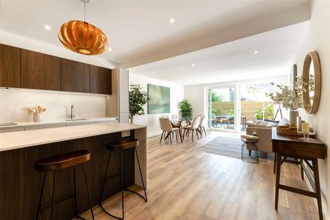 3 bedroom semi-detached house for sale, Petersfield Road, Winchester, Hampshire, SO23