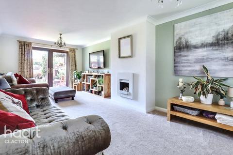 4 bedroom detached house for sale, The Hornbeams, HARWICH