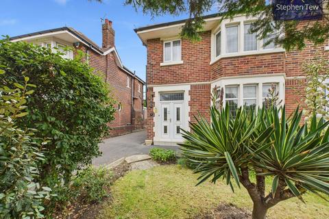 St. Lukes Road, Blackpool, FY4