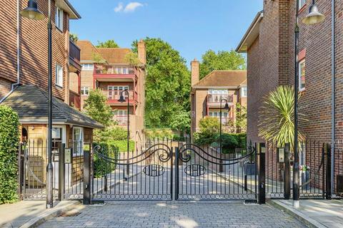 undefined, Mill Hill NW7