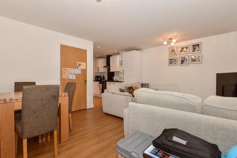 2 bedroom apartment for sale, Clifford Way, Maidstone ME16