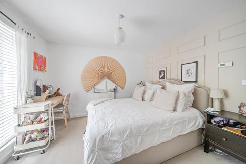 3 bedroom terraced house for sale, Limber Grove, Bordon, Hampshire, GU35