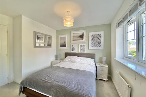 3 bedroom semi-detached house for sale, 16 Fox Covert Close, Aiskew, Bedale