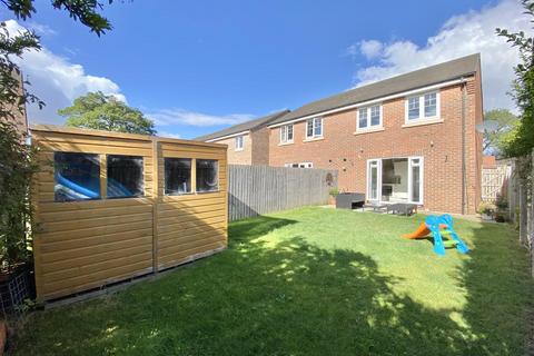 3 bedroom semi-detached house for sale, 16 Fox Covert Close, Aiskew, Bedale