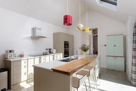 6 bedroom character property for sale, Borrowby, Thirsk