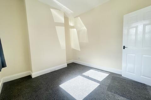 1 Cotfield Street, Exeter, EX2 8EE
