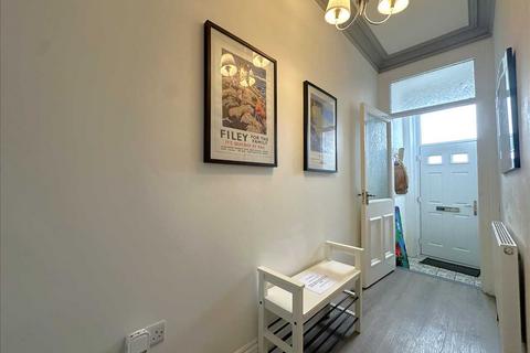 4 bedroom house for sale, West Road, Filey