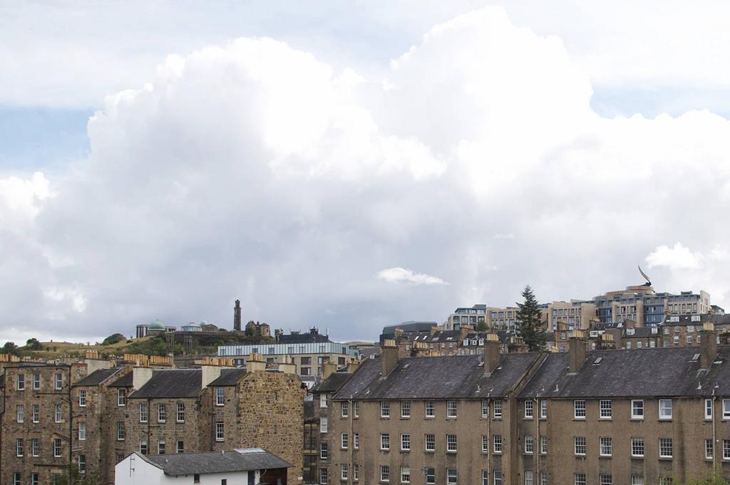 MFL7246311 751.jpg
