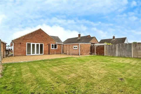 2 bedroom bungalow for sale, Field Close, Westbury