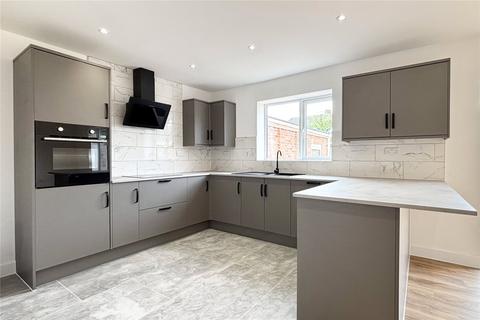 2 bedroom bungalow for sale, Field Close, Westbury