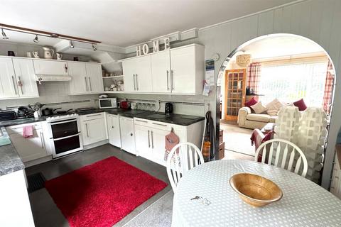 undefined, Chestnut Close, Braunton EX33