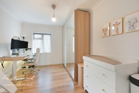 180 Dursley Road, London, SE3 8PH